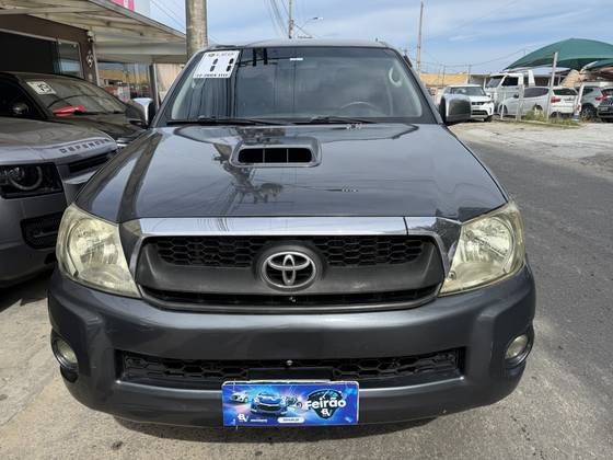 TOYOTA HILUX 3.0 SRV 4X4 CD 16V TURBO INTERCOOLER DIESEL 4P AUTOMÁTICO TOYOTA HILUX 3.0 SRV 4X4 CD 16V TURBO INTERCOOLER DIESEL 4P AUTOMÁTICO